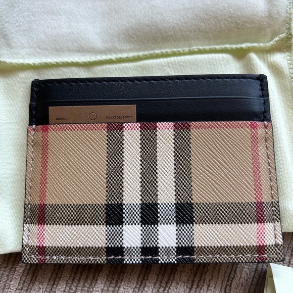 burberry check card holder - Picture 5 of 5